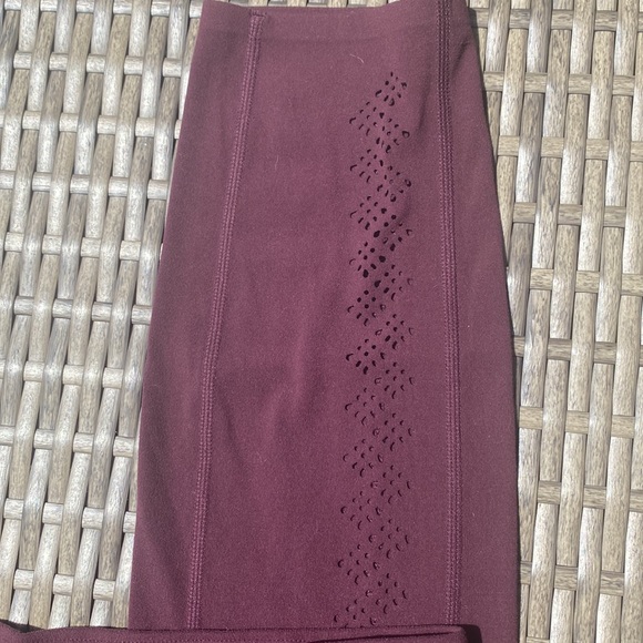 Athleta Womens leggings - Picture 2 of 4